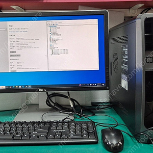 컴퓨터 i3 델 22인치 모니터 셋트로 판매합니다.