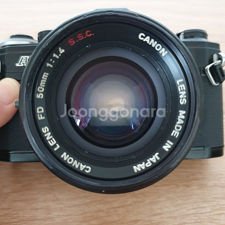 캐논 AE-1 필름카메라 (배송비,렌즈 포함)--7