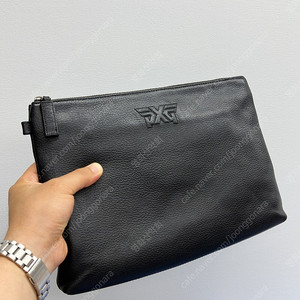 가격확내림)) PXG 클러치백 신형클러치백 국내정품 소가죽100% 클러치백