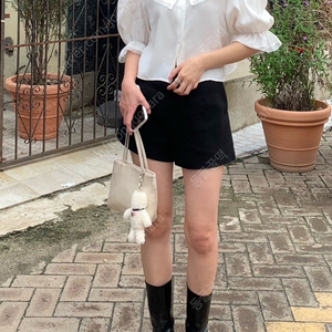 웨어웨더 샌드 트위드 쇼츠 기본기장 S사이즈 새제품