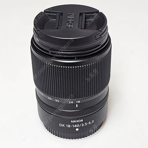 니콘 Z DX 18-140mm f3.5-6.3 VR 팝니다.