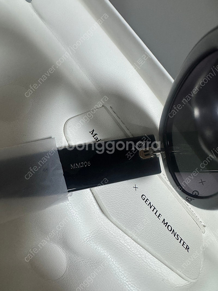 젠틀몬스터 메종 마르지엘라 MM206 선글라스--2