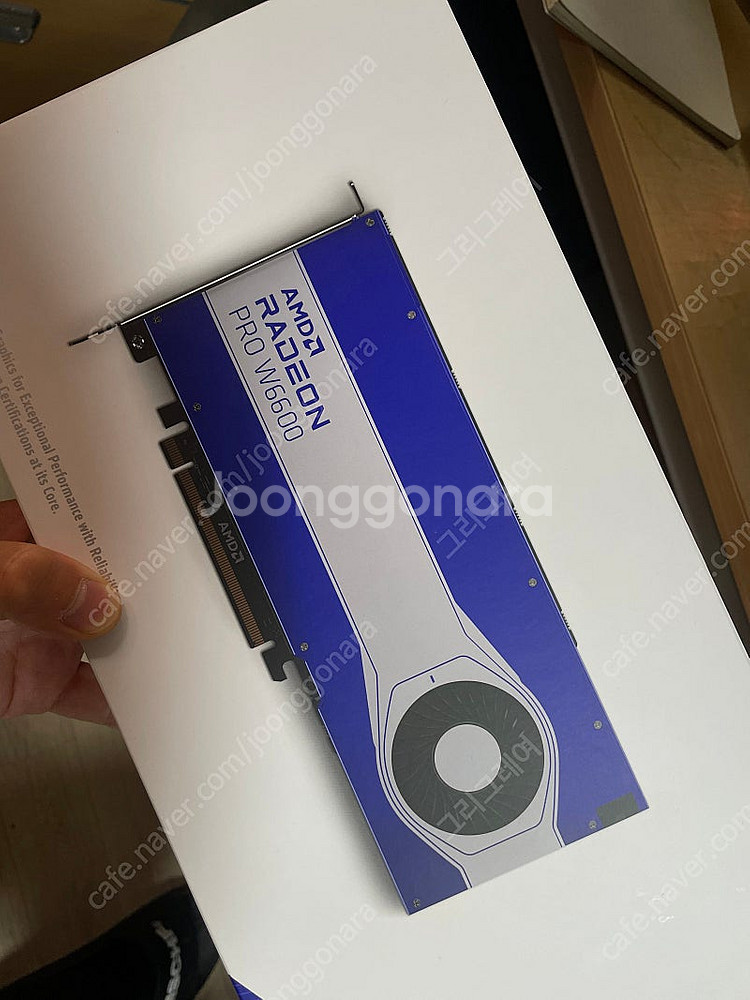 AMD Radeon PRO W6600 라데온 프로 66...--0