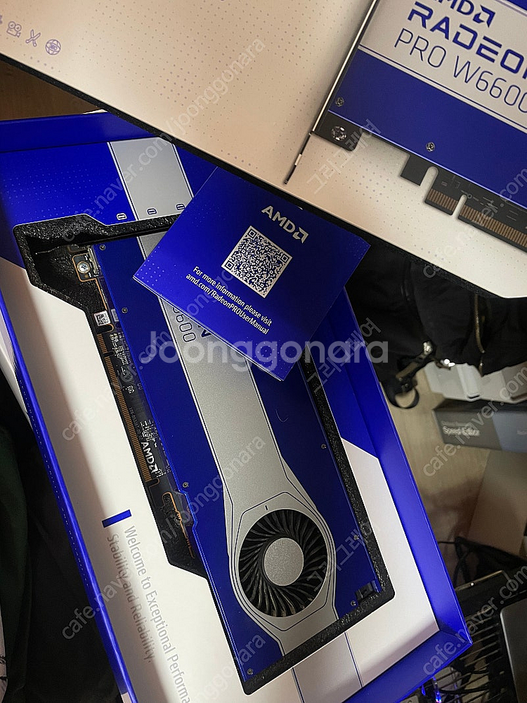 AMD Radeon PRO W6600 라데온 프로 66...--1