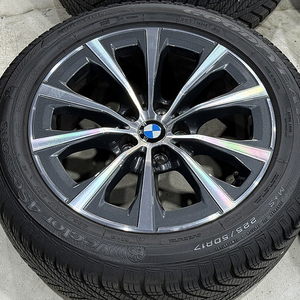 [판매] BMW 3시리즈 G20 17인치휠타이어 굿이어 백터 올웨더 2255017