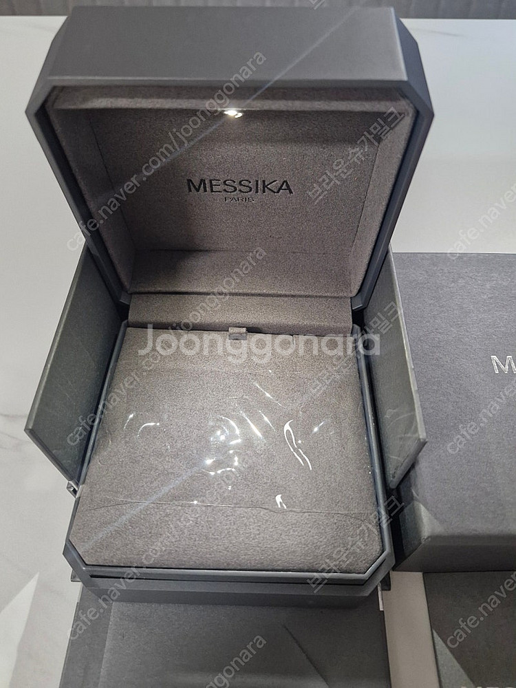 메시카 목걸이 케이스 박스 팝니다 (택포)--0
