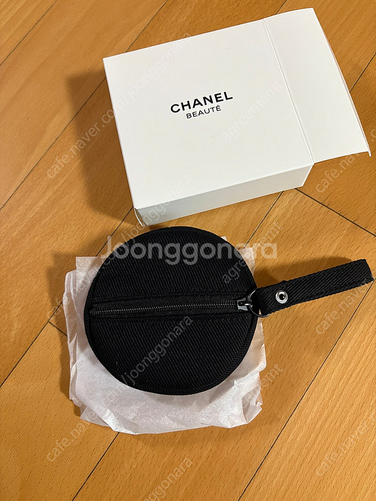 샤넬 뷰티 동전 파우치 새상품(택포)--1