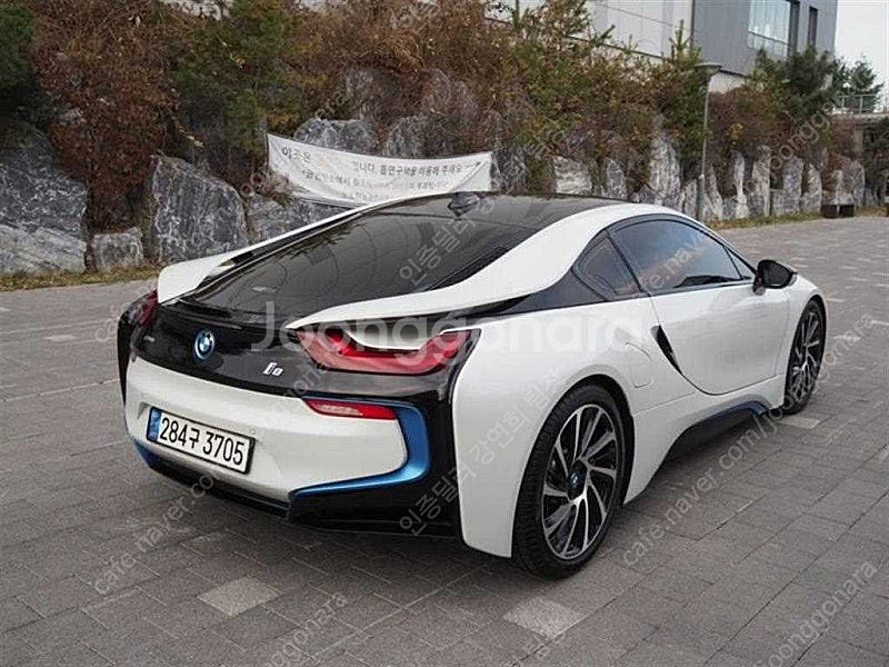 BMW i8 중고 흰색 2016년식 60,736km i...--3
