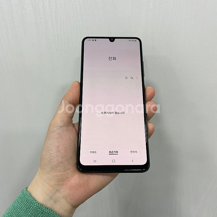 80317 갤럭시A32 64기가 블랙 팝니다 8만원--2