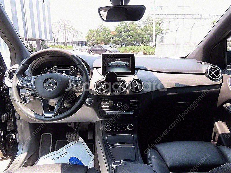 벤츠 B클래스 (MY B) B200 d 중고차 판매합니...--6