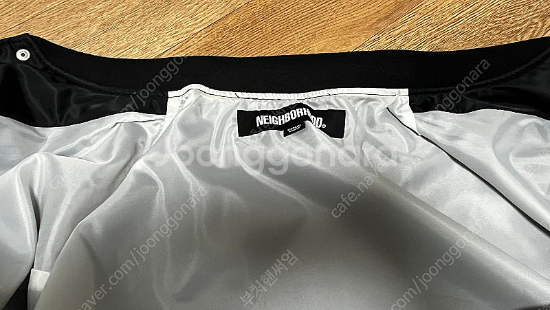 [M]네이버후드 베이스볼 자켓--4