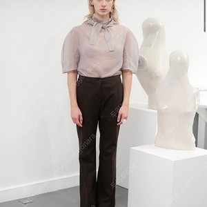 아모멘토 KNOTTED COLLAR TOP_GREY 1사이즈