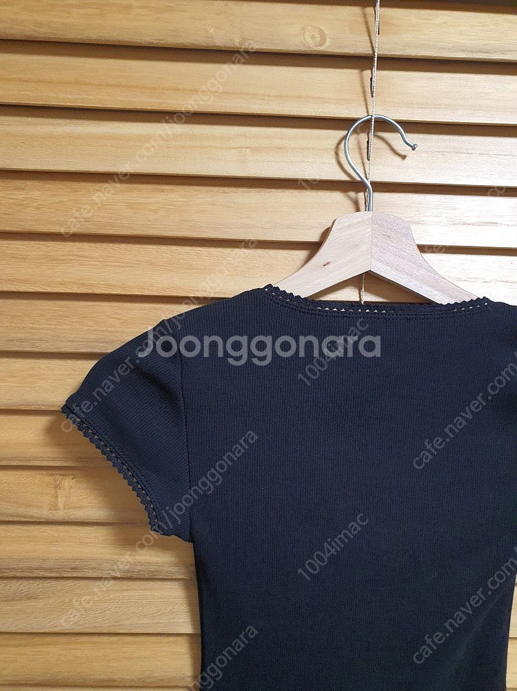 루즈 rouje 후즈 스퀘어넥 슬리브리스 탑--9