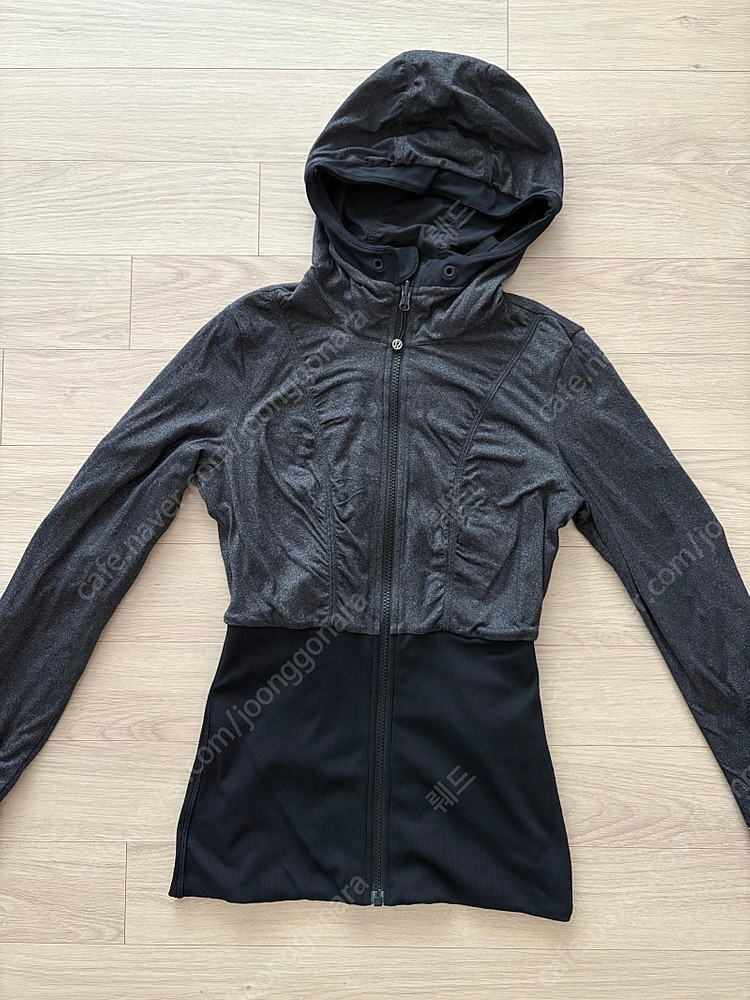 룰루레몬 댄스 스튜디오 양면 자켓 6--4