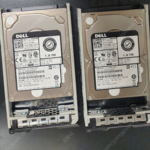 DELL SAS HDD 1.8TB 2.5인치 10K 12Gb 판매합니다.