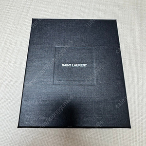 생로랑 입생로랑 모노그램 퀄팅 카드지갑