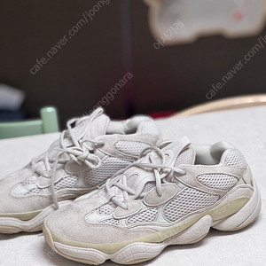 아디다스 이지부스트500 블러쉬 265사이즈