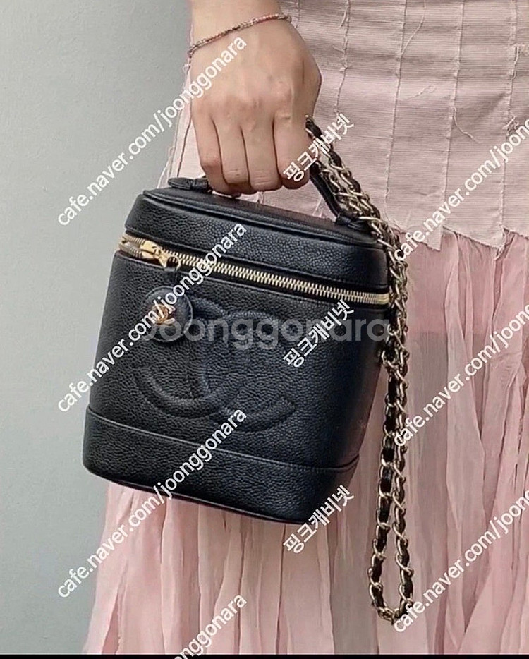 정품 샤넬 빈티지 베니티백 캐비어 금장 풀셋 190만원--0