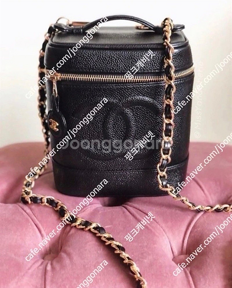 정품 샤넬 빈티지 베니티백 캐비어 금장 풀셋 190만원--2