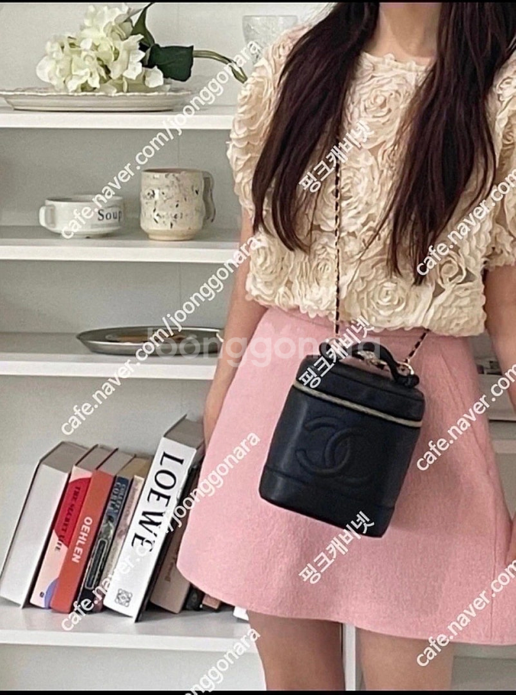 정품 샤넬 빈티지 베니티백 캐비어 금장 풀셋 190만원--7