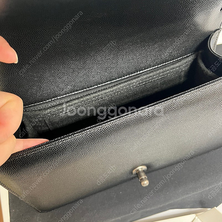 샤넬 보이백 미듐 캐비어은장 빈티지은장--8