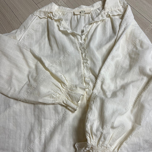 바네사브루노 셔츠