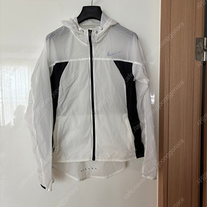 나이키 여성 경량 바람막이 점퍼 등산 윈드브레이커 윈드러너 자켓 런닝