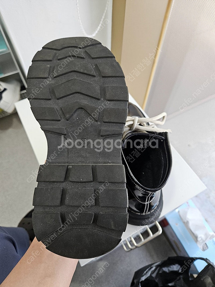 알렉산더 맥퀸 블랙 레더 부츠 37--4
