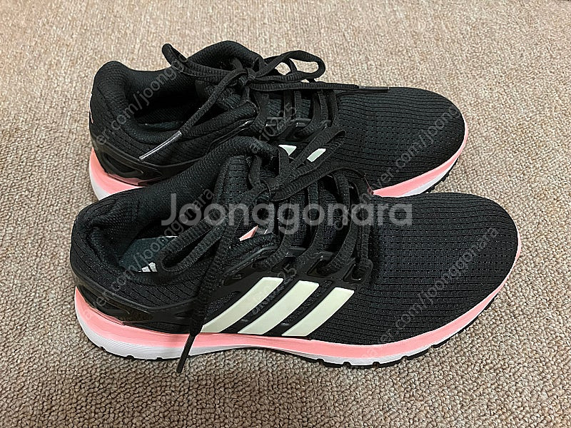 여성 아디다스 운동화 230--1