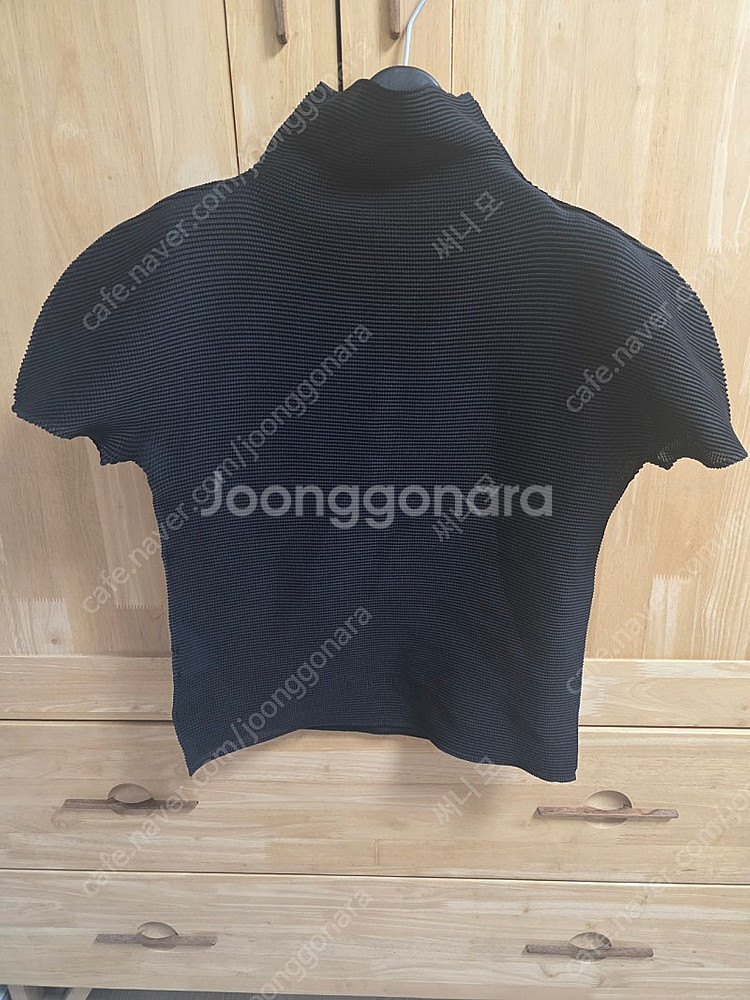 이세이미야케 미 스트레치 반팔 반목 탑 티셔츠--1
