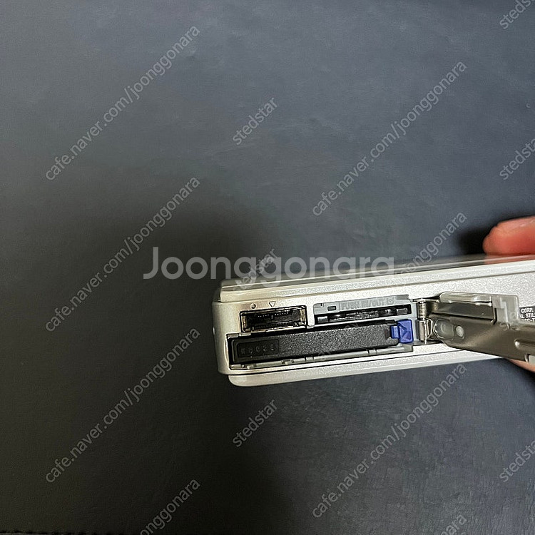 소니 사이버샷 DSC T2 화이트 디카 상태좋음--4