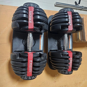 플러그피트니스 다이얼 무게조절 덤벨 팝니다. (24kg)