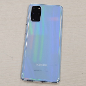 갤럭시S20플러스 블루색상 256용량 무잔상 깨끗한단말기 24만 판매해요