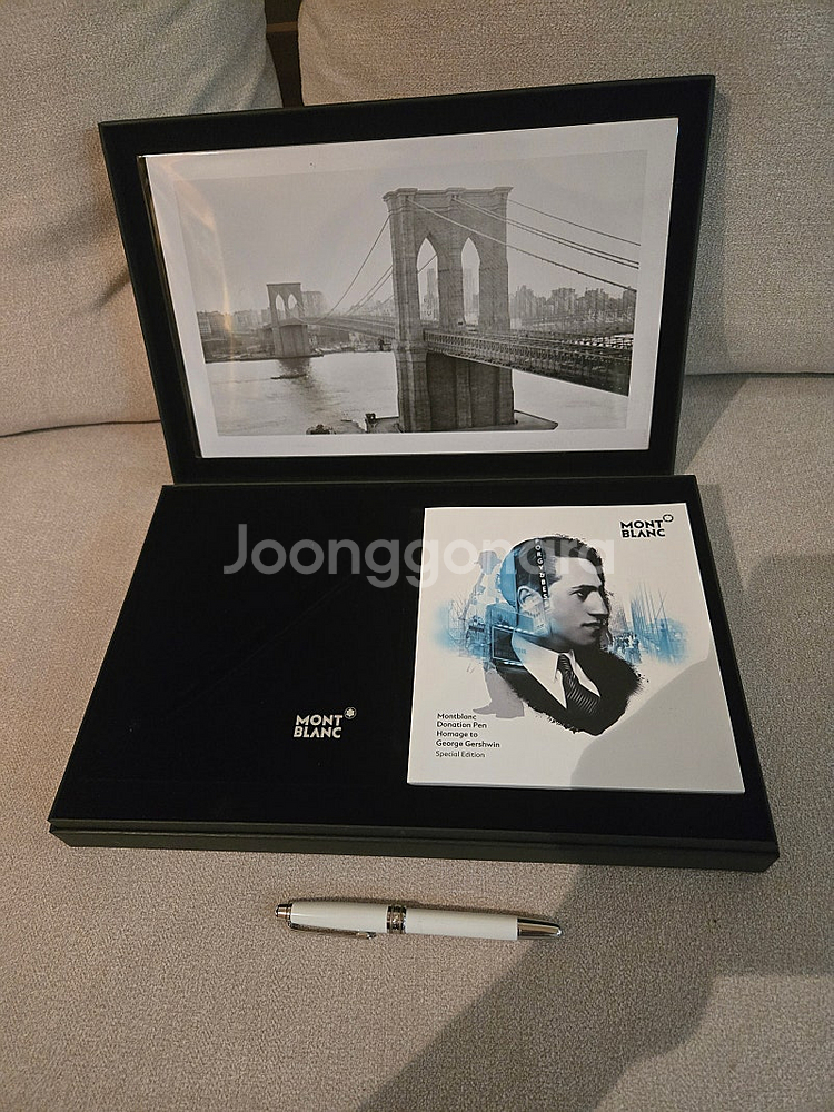몽블랑 만년필 도네이션 박스 및 구성품(펜없음)--0