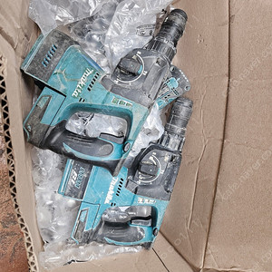 마끼다 함마 Dhr243 2개 임팩 dtd156 1개 팔아요