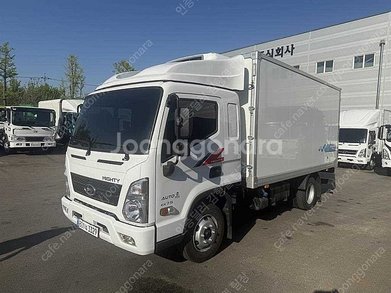 냉동탑차 중고 냉동탑차 2.5톤 중고차 흰색 2025년...--0