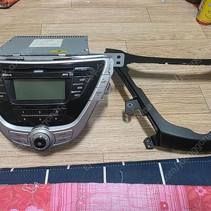 아반떼MD 순정오디오.마감제포함 팝니다