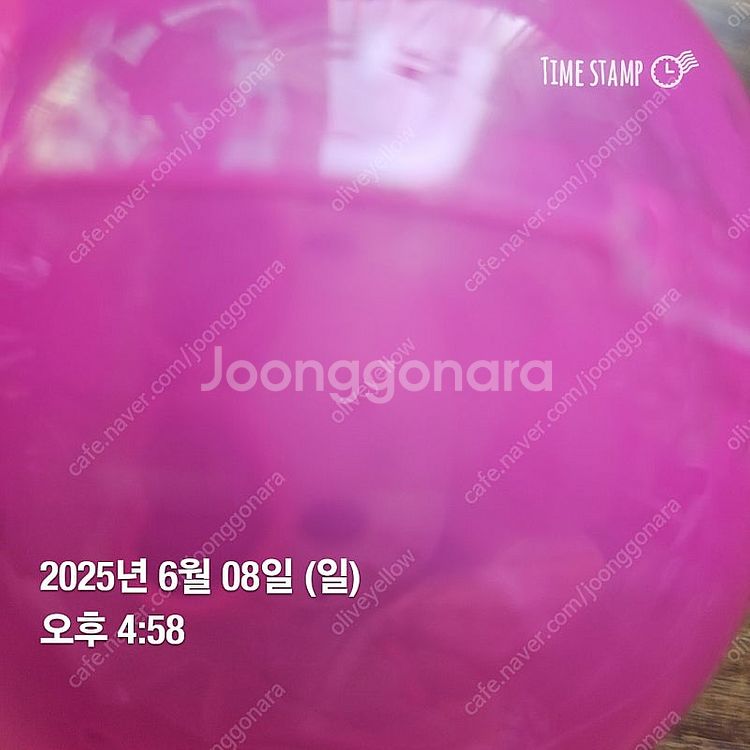 산리오 스위밍 피규어 가챠-헬로키티 2종 (태닝 포함)--1