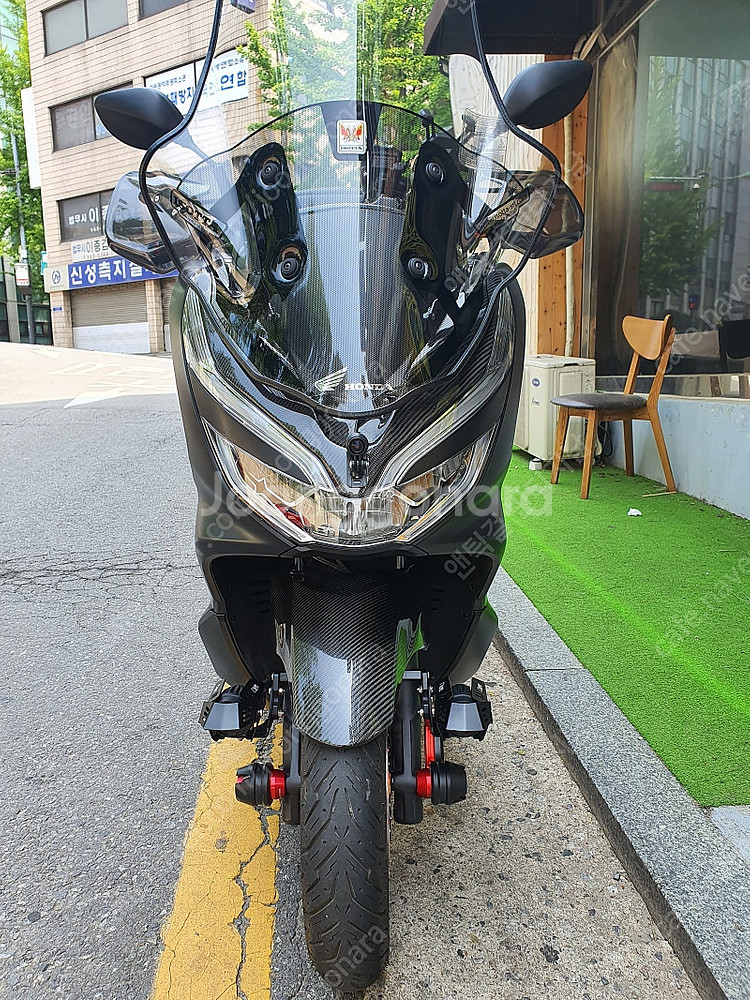 풀튜닝 pcx 125 19년식 15000km--6