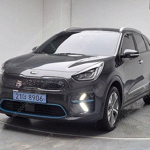 기아 니로 중고 니로 중고차 회색 2021년식 28,352km 노블레스 중고자동차 시세표