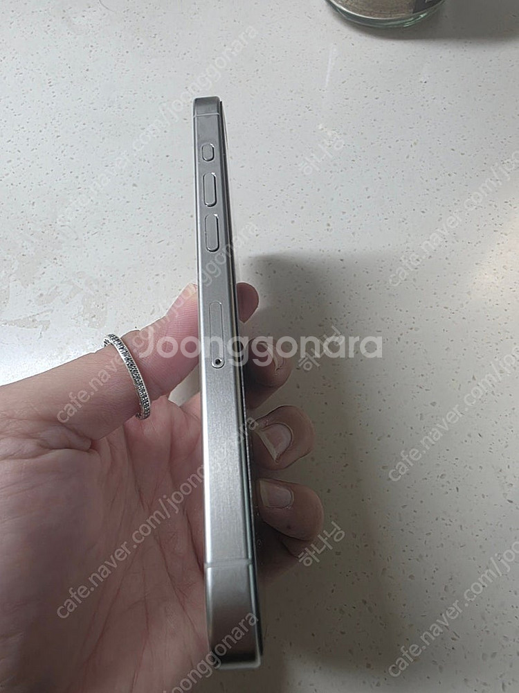 아이폰 15 Pro 256 화이트 + 애플케어 양도--2