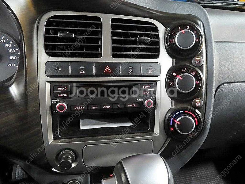 중고 봉고3 1톤 내장탑차 흰색 2019년식 32,02...--7