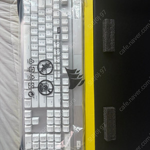 커세어 기계식 키보드 K70 pro 화이트