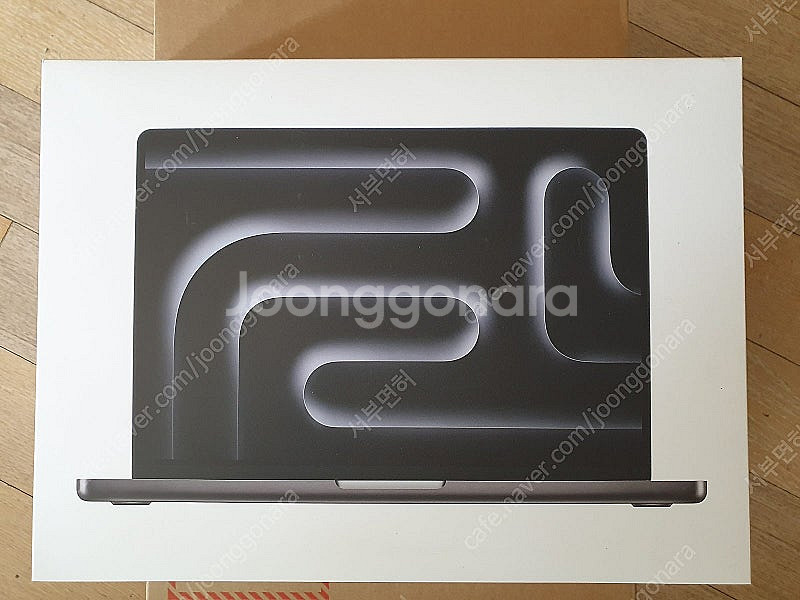 [판매]맥북프로14 M4 프로 램24GB 1TB MX2...--0