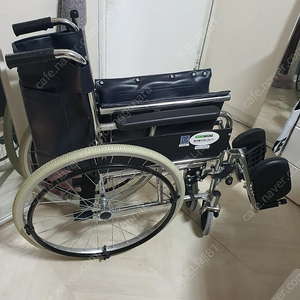 접이식 휠체어 거상형
