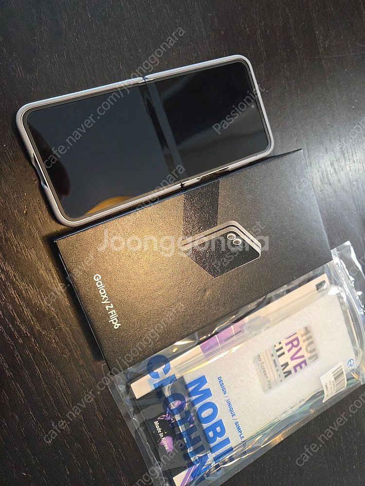 갤럭시 Z 플립6 256GB 실버 쉐도우 (초S급) 판...--0