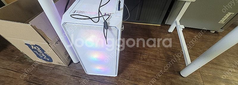 컴퓨터 본체 판매합니다.--0