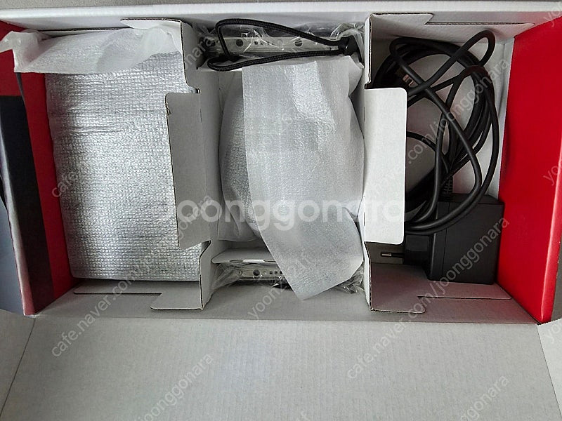 닌텐도스위치 본체 개선판 팝니다--2