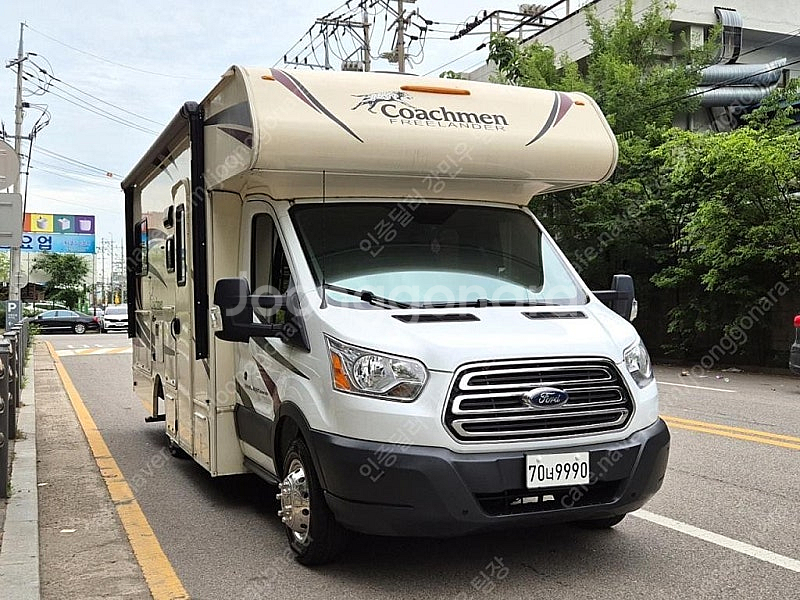 포드 캠핑카 중고 흰색 2017년식 35,800km 코...--4