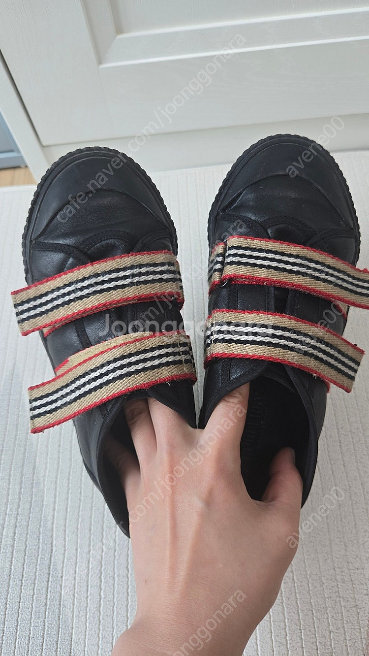 버버리 키즈 운동화 33사이즈--0